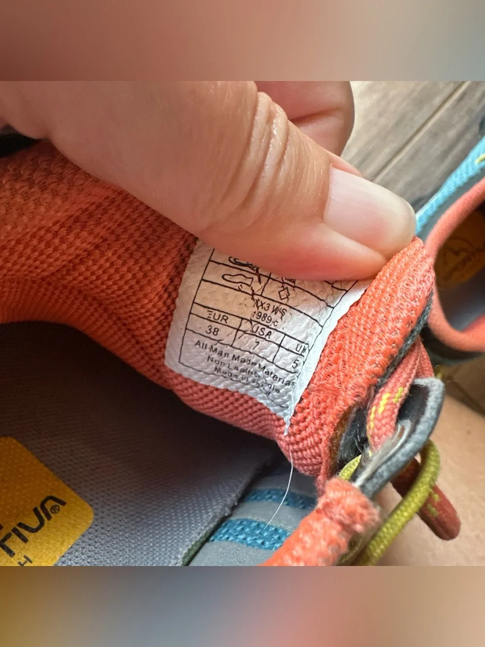 La Sportiva TX3 Approach / Hiking Women's Shoes Size 7 Teal Coral Yellow Black
